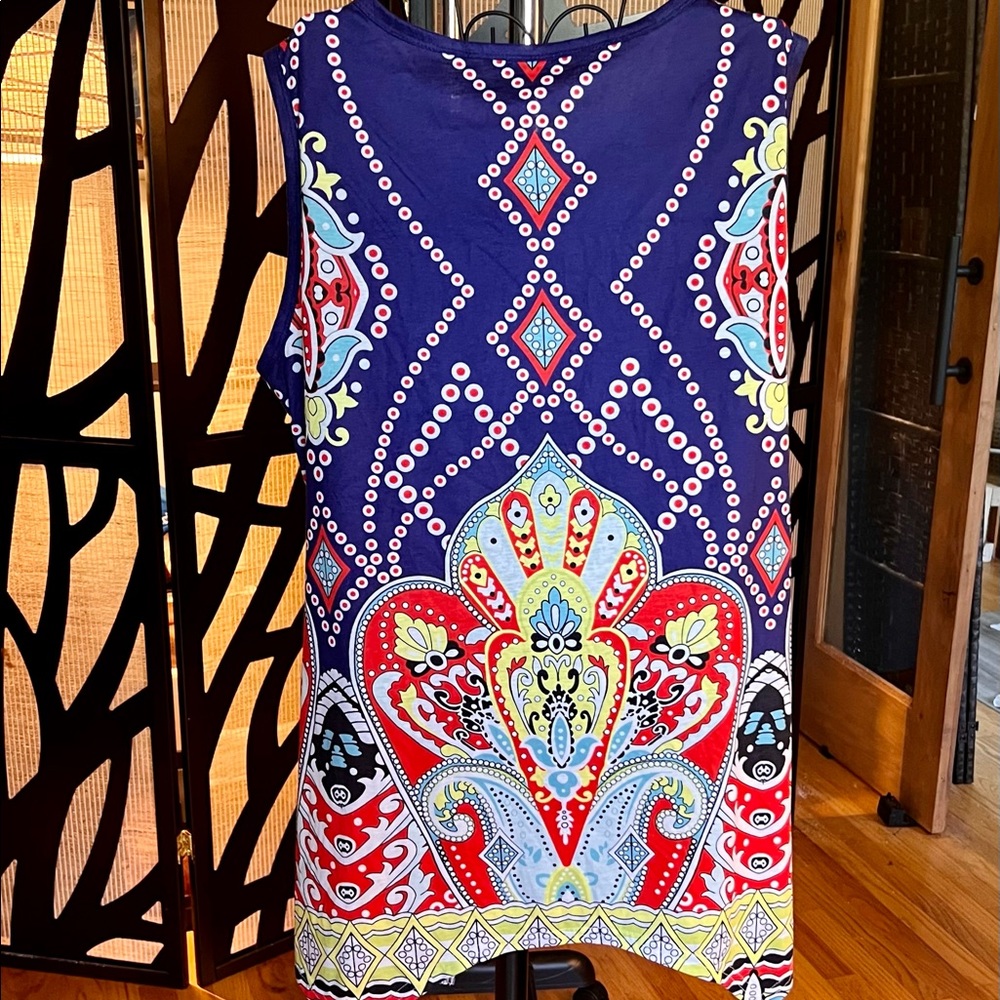 Sleeveless summer tunic